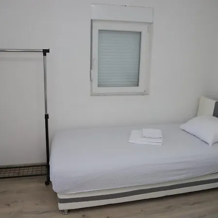 Hadze Apartment