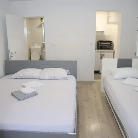 Hadze * 莫斯塔尔